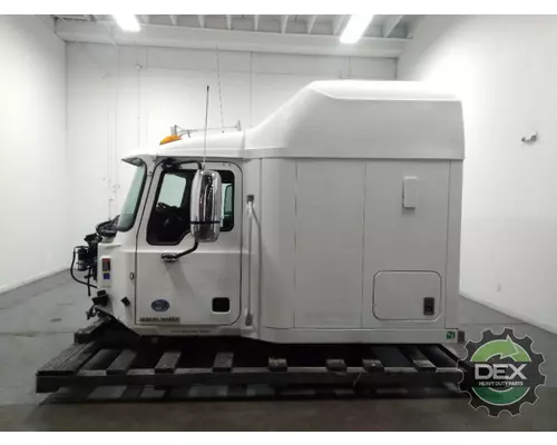 MACK CXU Cab