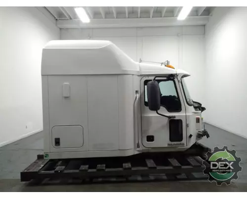 MACK CXU Cab