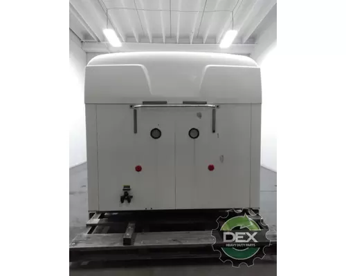 MACK CXU Cab