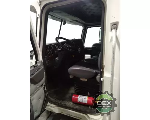 MACK CXU Cab