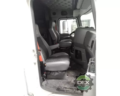 MACK CXU Cab