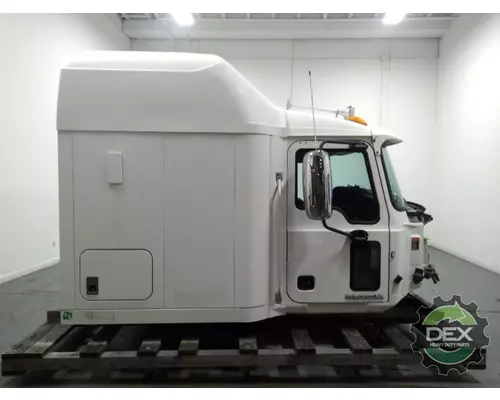 MACK CXU Cab