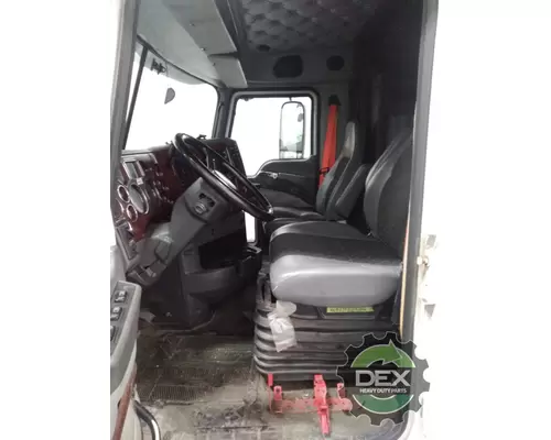 MACK CXU Cab
