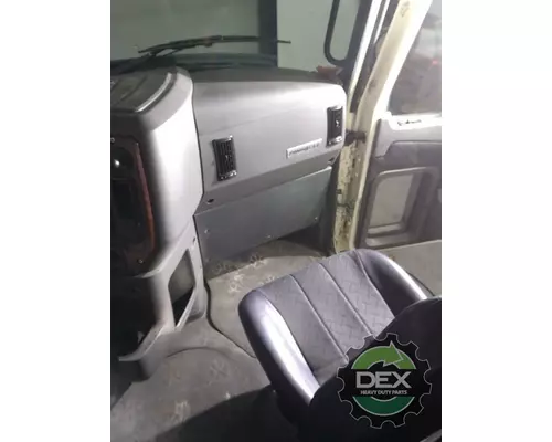 MACK CXU Cab