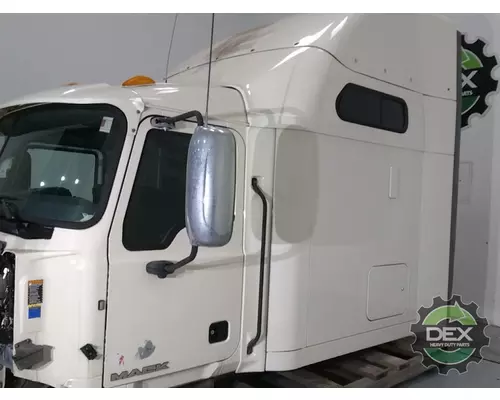 MACK CXU Cab