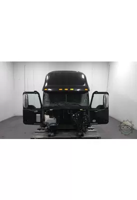MACK CXU Cab