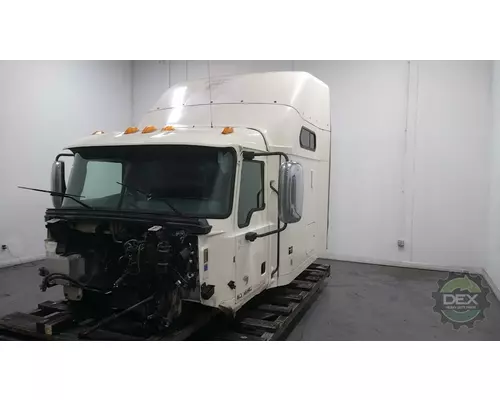 MACK CXU Cab