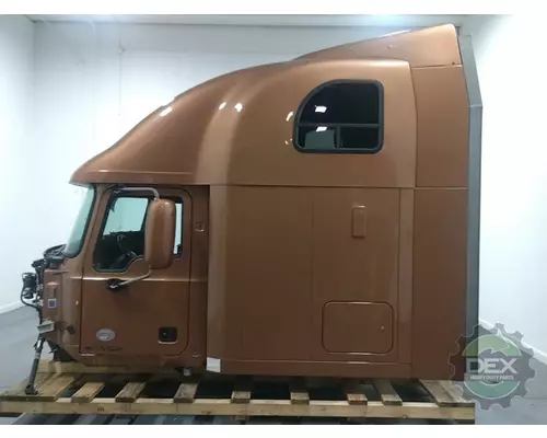 MACK CXU Cab
