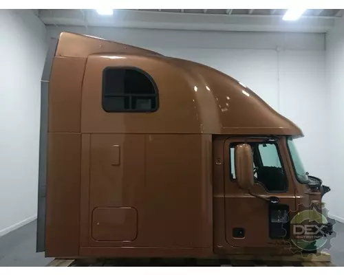 MACK CXU Cab