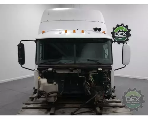 MACK CXU Cab