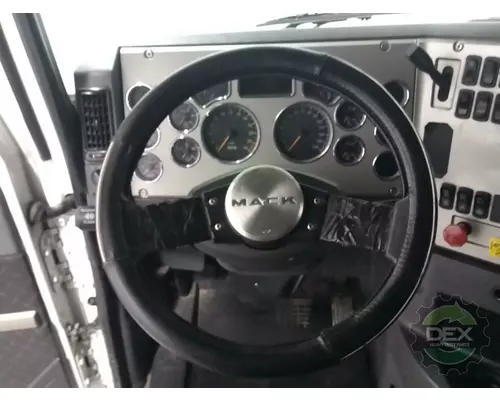MACK CXU Cab