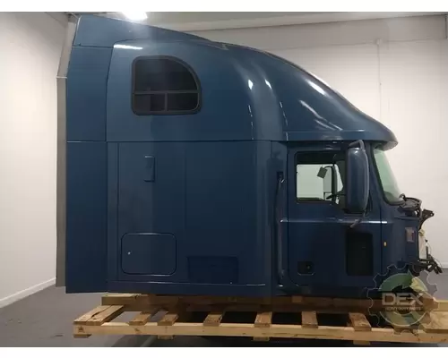 MACK CXU Cab