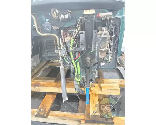 MACK CXU Cab