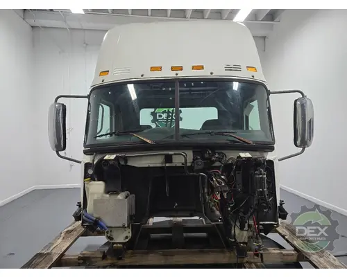 MACK CXU Cab