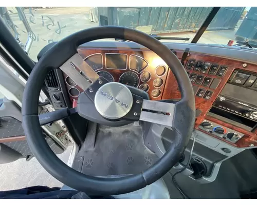 MACK CXU Cab