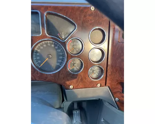 MACK CXU Cab