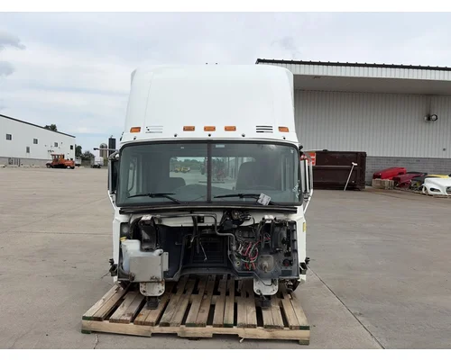 MACK CXU Cab