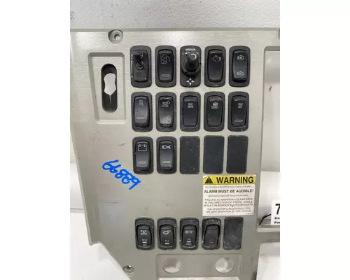 MACK CXU Dash  Console Switch