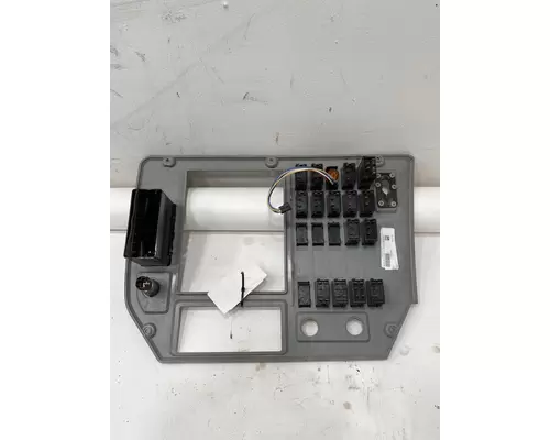 MACK CXU Dash  Console Switch
