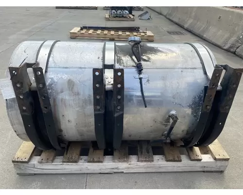 MACK CXU Fuel Tank