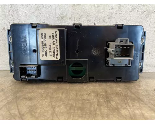 MACK CXU Heater or Air Conditioner Parts, Misc.
