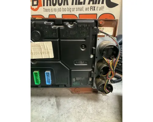 MACK CXU Instrument Cluster