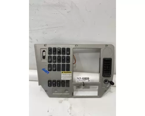 MACK CXU Switch Panel