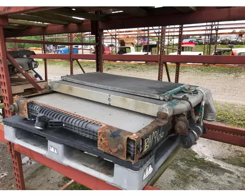 MACK CX Radiator