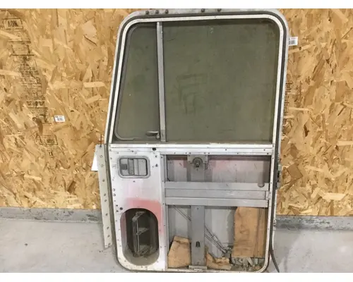 MACK Cabover DOOR-FRONT