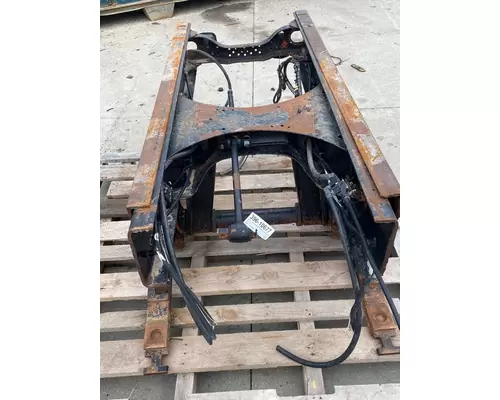 MACK Camelback Suspension