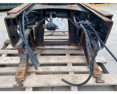 MACK Camelback Suspension