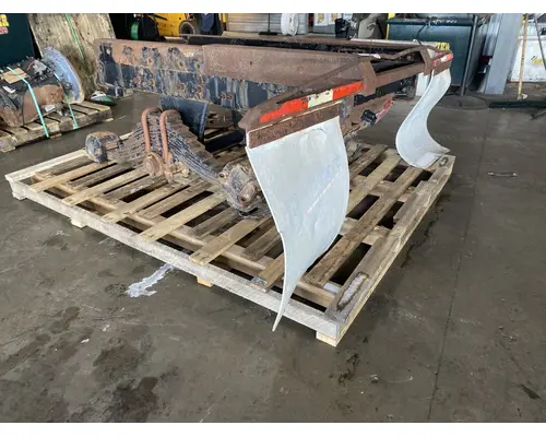 MACK Camelback Suspension