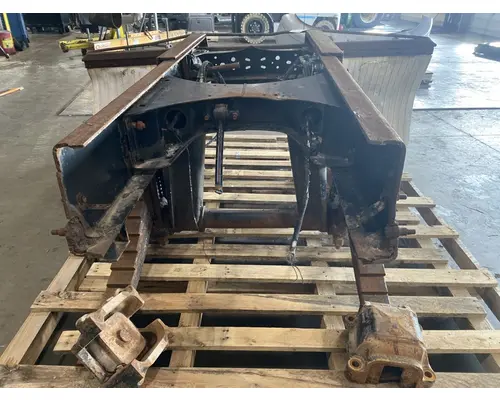 MACK Camelback Suspension