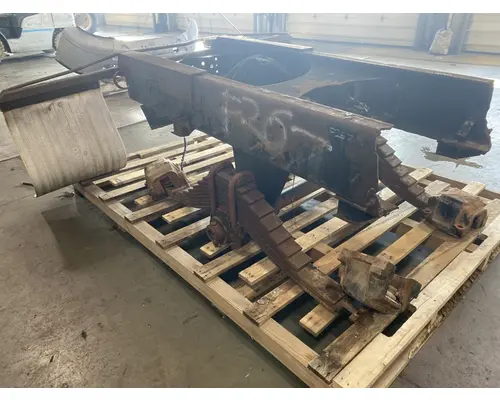 MACK Camelback Suspension