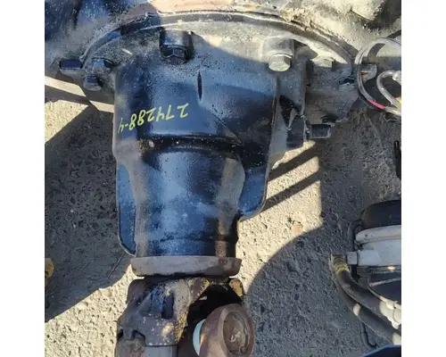 MACK Corporate Air Cutoff Tandem Axle