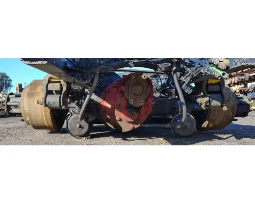 MACK Corporate Air Cutoff Tandem Axle