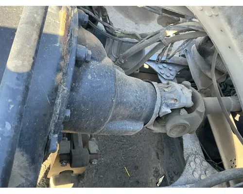 MACK Corporate Air Cutoff Tandem Axle