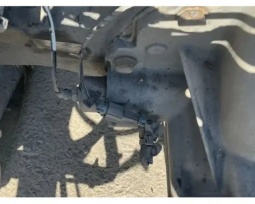 MACK Corporate Air Cutoff Tandem Axle