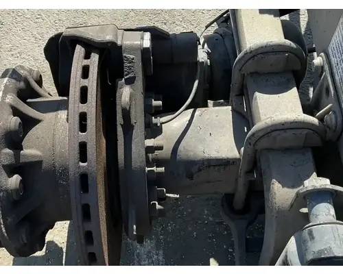 MACK Corporate Air Cutoff Tandem Axle