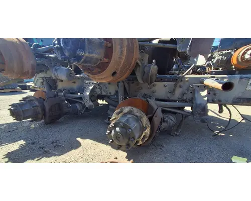 MACK Corporate Air Cutoff Tandem Axle