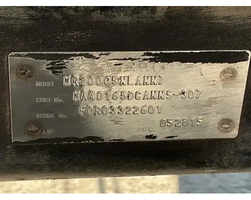 MACK Corporate Air Cutoff Tandem Axle