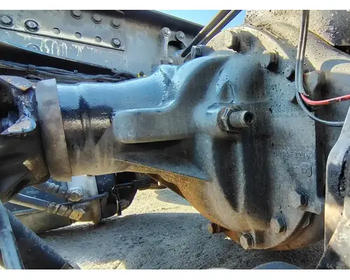 MACK Corporate Air Tandem Cutoffs