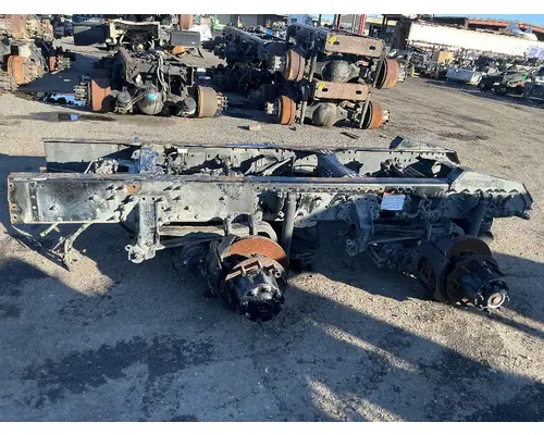 MACK Corporate Air Tandem Cutoffs