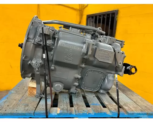 MACK D1070 Transmission Assembly
