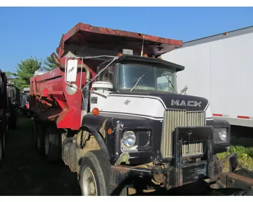 MACK DM-600 Truck For Sale