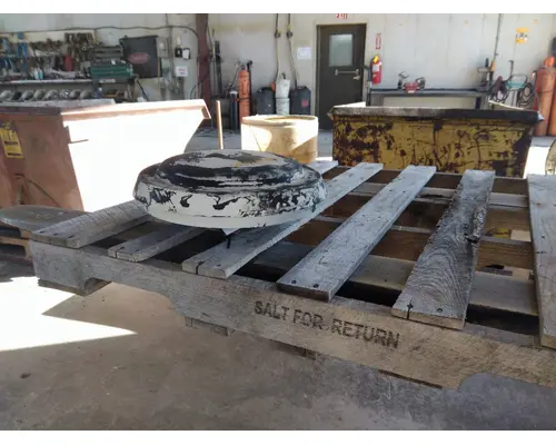 MACK DM685 AIR INTAKE LOUVERCOVER