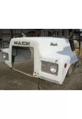 MACK DM685 HOOD