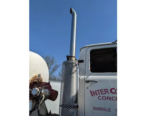 MACK DM686X Complete Vehicle