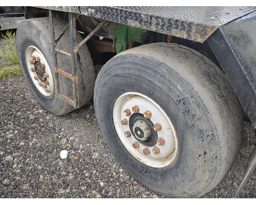 MACK DM686X Complete Vehicle