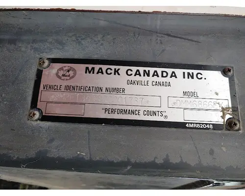 MACK DM686X Complete Vehicle